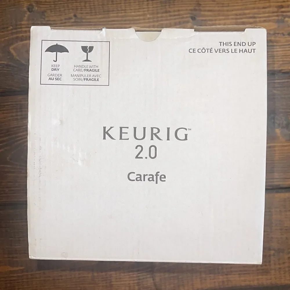 Keurig 2.0‎ Plastic Carafe 32oz Double-Walled with Easy-Pour Handle